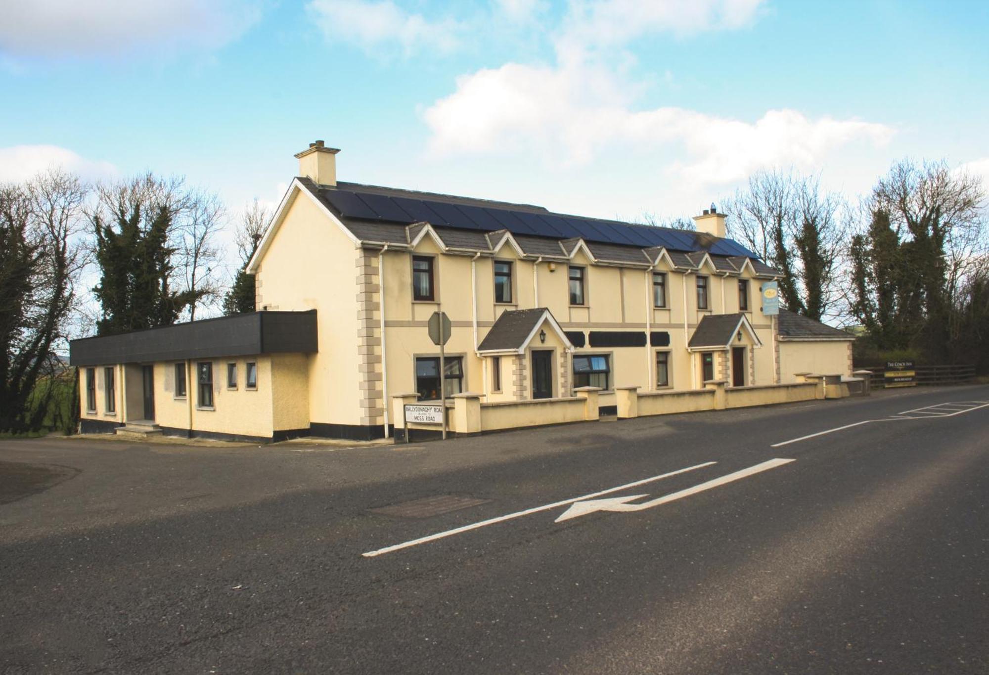 The Coach Inn Strabane Luaran gambar
