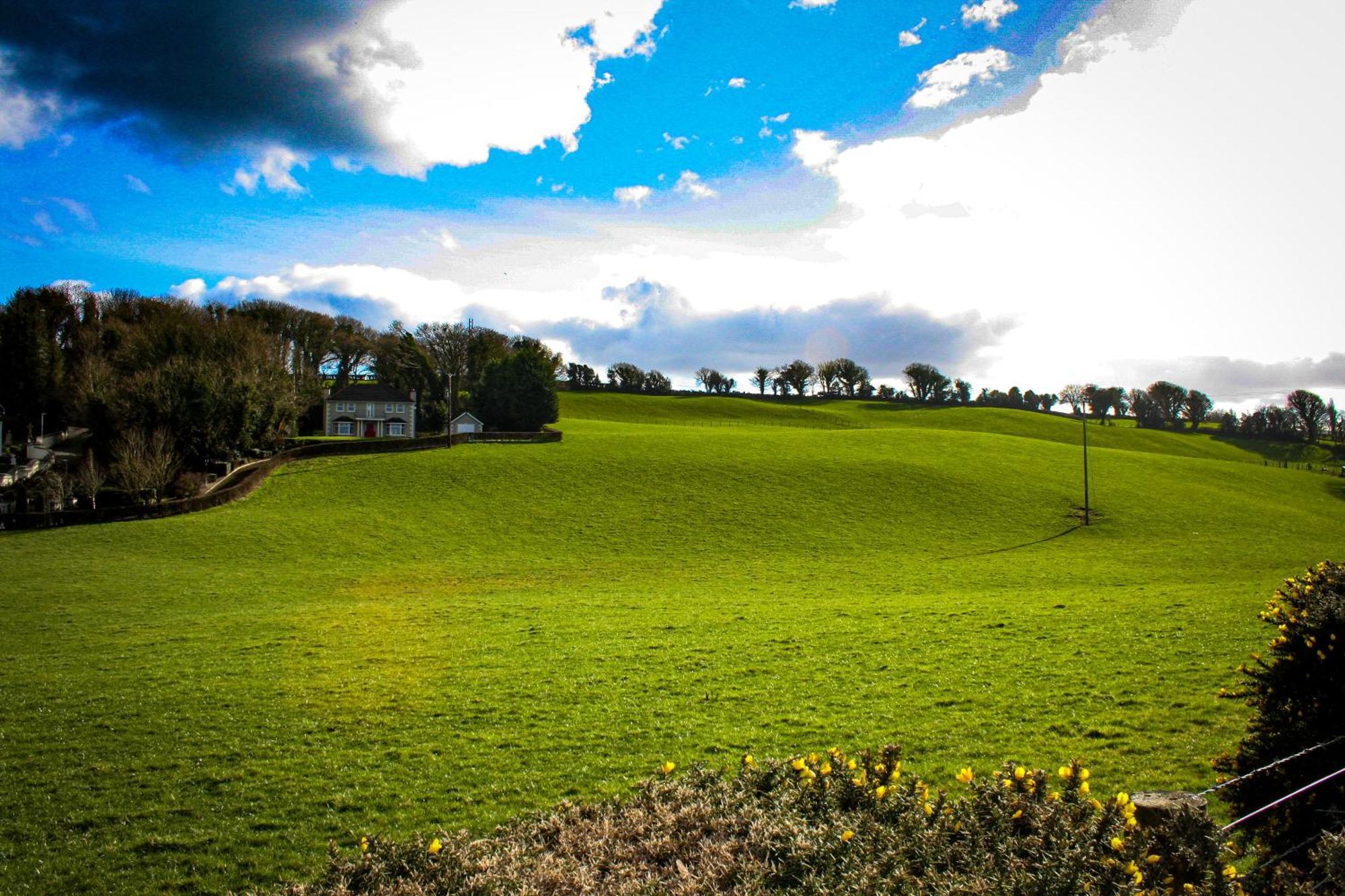 The Coach Inn Strabane Luaran gambar