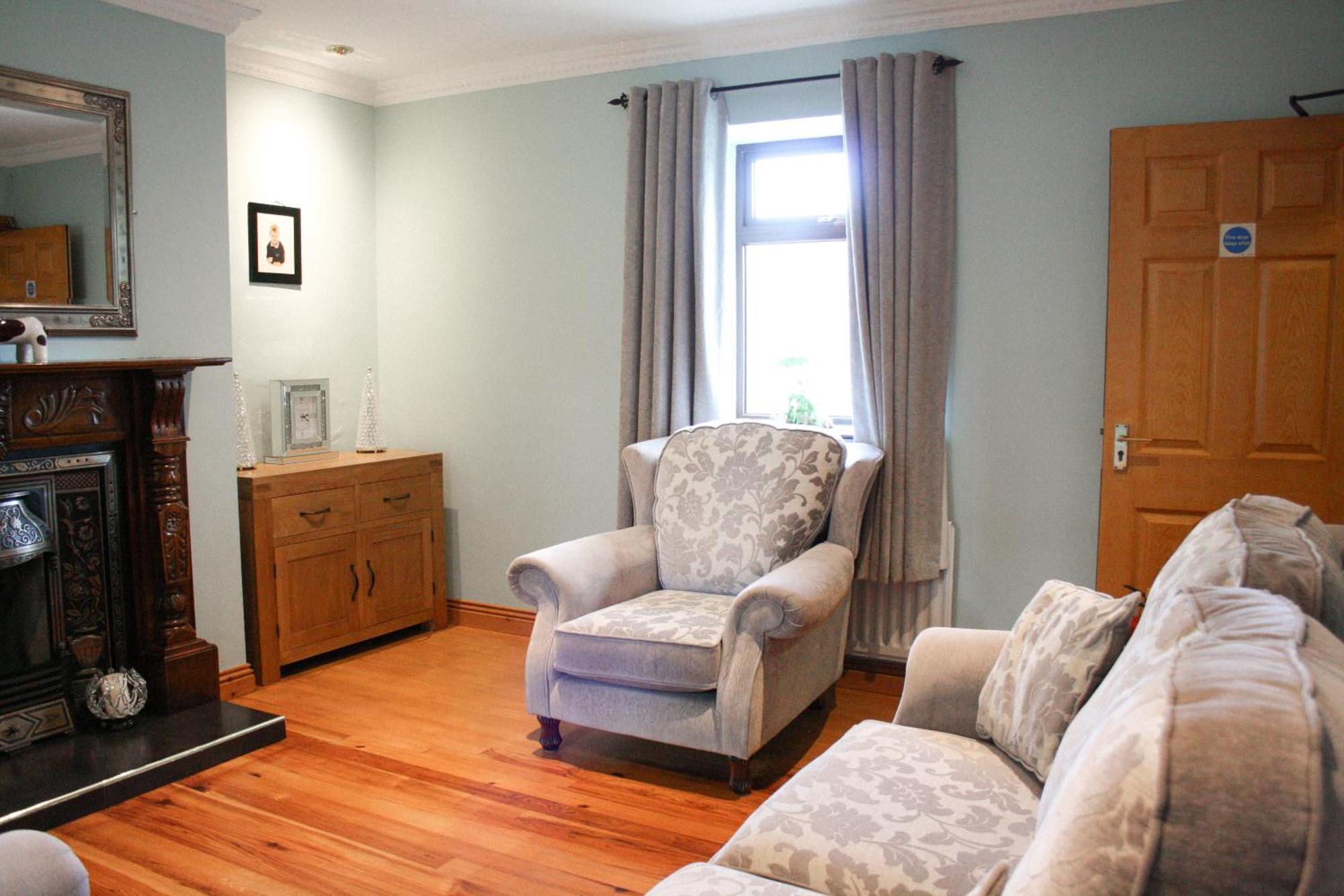 The Coach Inn Strabane Luaran gambar