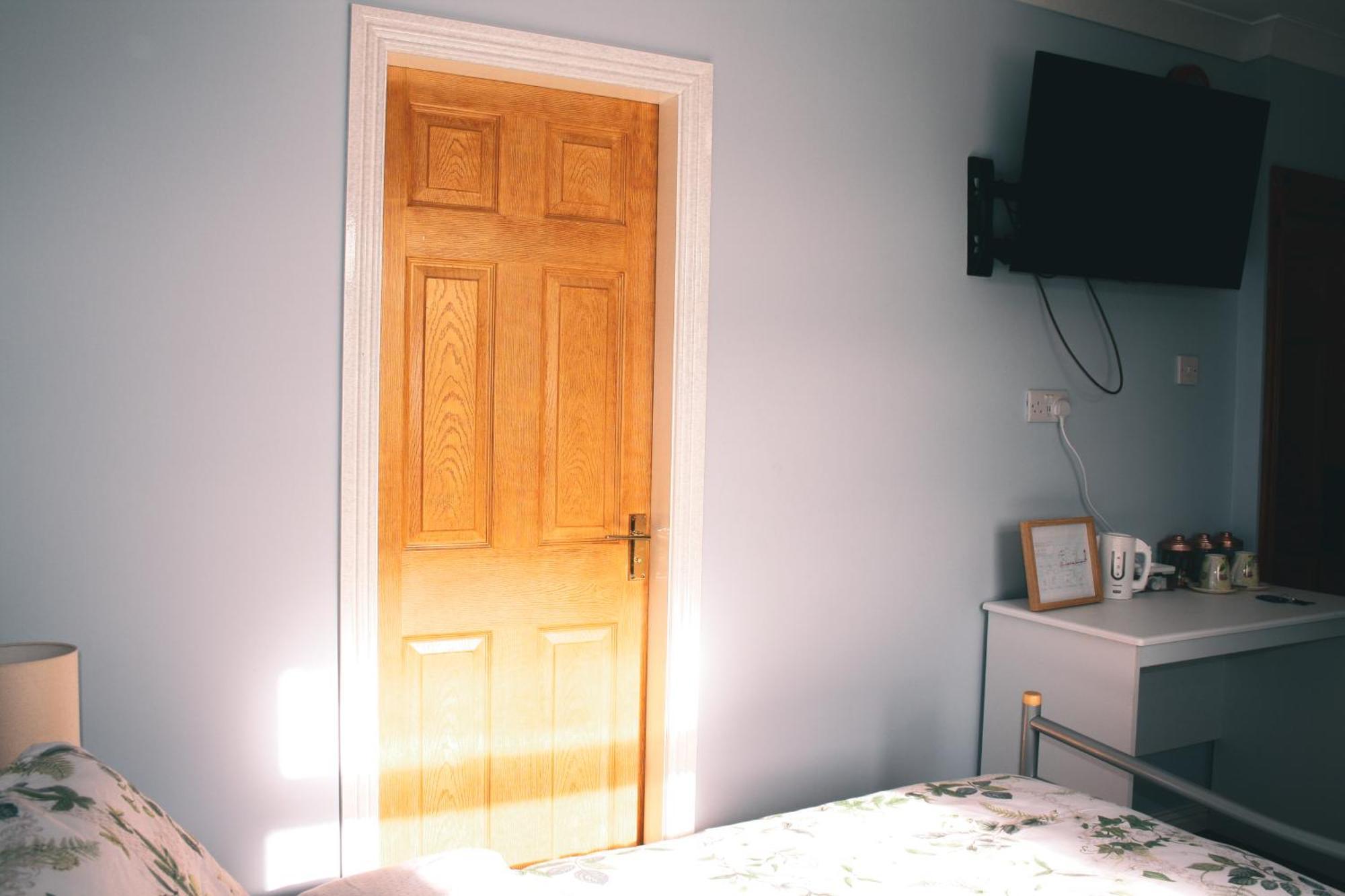 The Coach Inn Strabane Luaran gambar