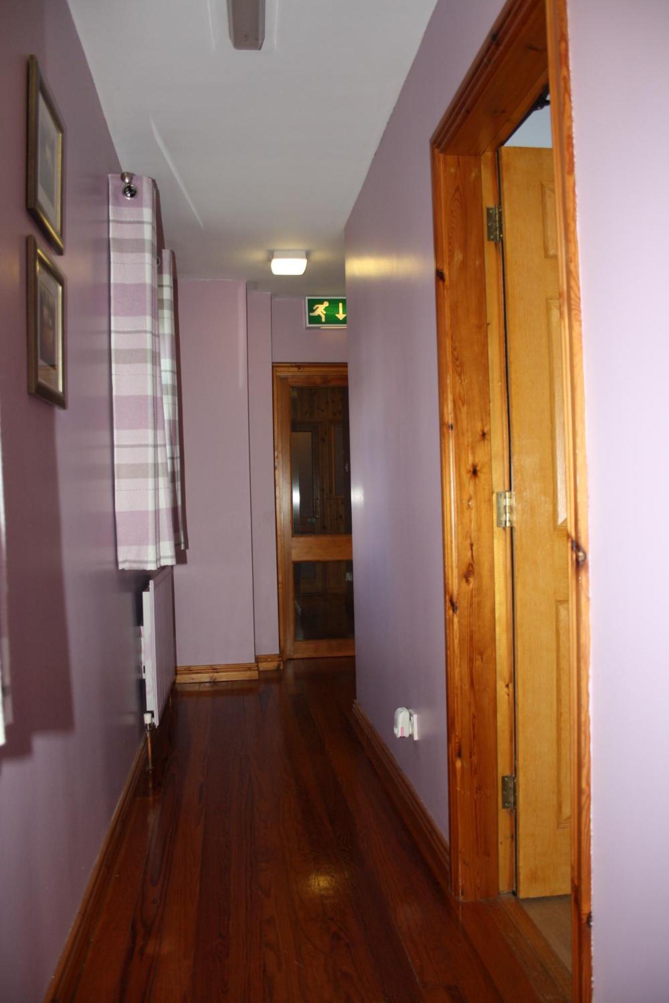 The Coach Inn Strabane Luaran gambar